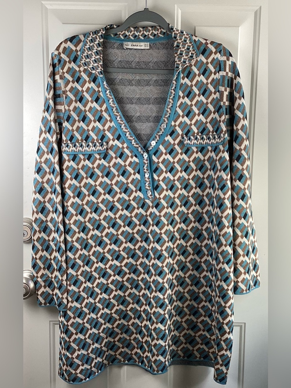 Zara Knit Geometric V-Neck Tunic in Teal, Brown & Cream